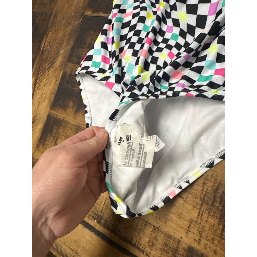 No boundaries size small 3-5 new one piece bathing suit. Adjustable straps padde - Picture 3 of 7